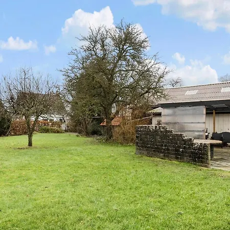 Bed and Breakfast “den Gamle Lade I Hejls”