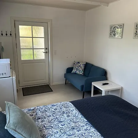 Bed and Breakfast “den Gamle Lade I Hejls”