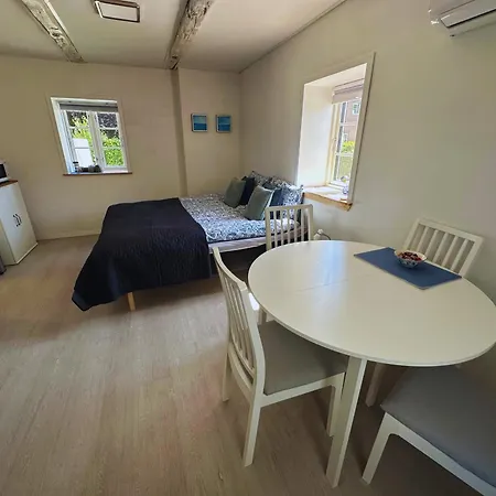 Bed and Breakfast “den Gamle Lade I Hejls” 4*