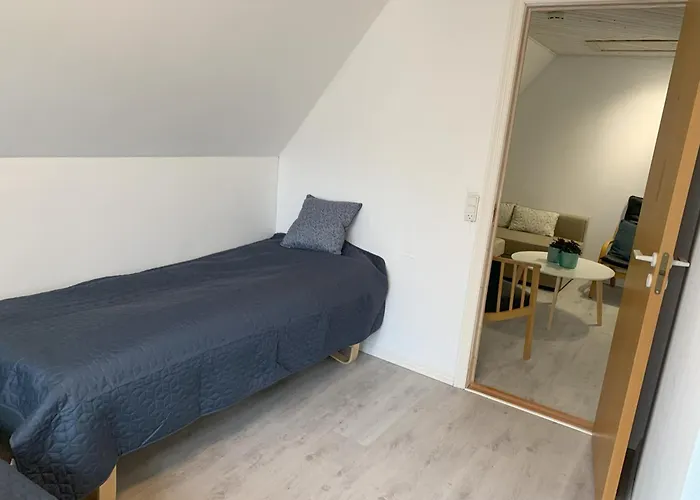 “den Gamle Lade I Hejls” 4*